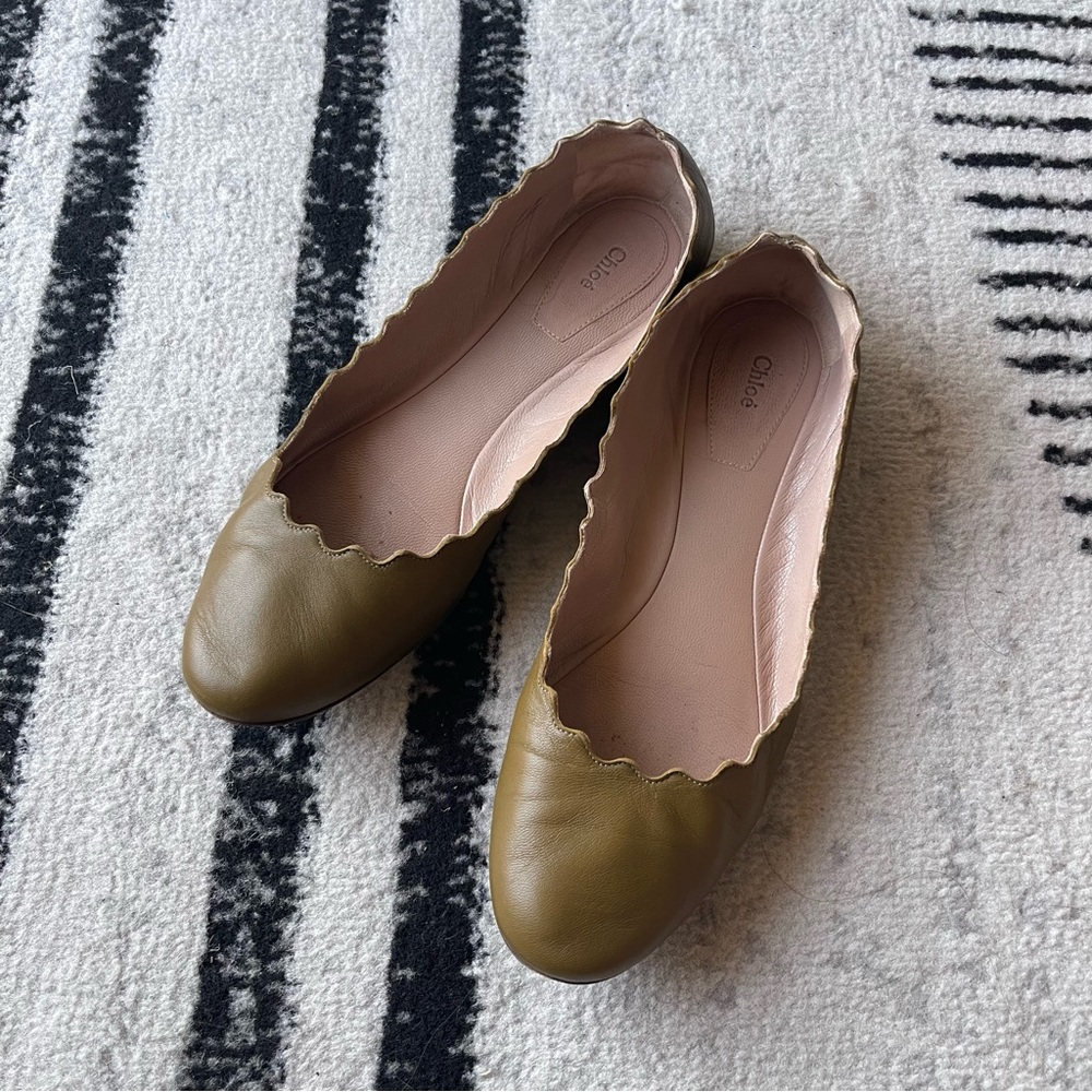 Chloe Lauren Scallop Ballerina Flats 37